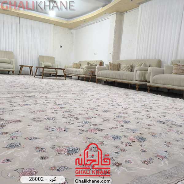 فرش زمرد مشهد 700 شانه رنگ زمینه کرم کد 28002