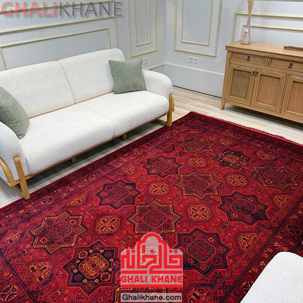 فرش هیوا کد 233 زمینه لاکی