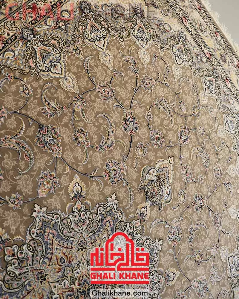 فرش ستاره کویر یزد کلکسیون عالی قاپو 1000 شانه کد HA-050-3081 کرم تیره